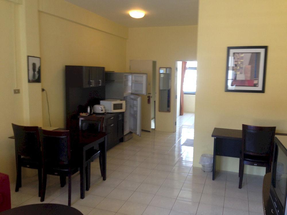 Nin Apartments Karon Beach Пхукет Экстерьер фото